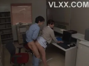 Chịch cô nhân viên nữ đáng ghét trong công ty