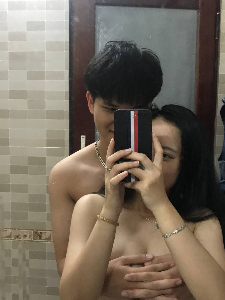 Dạy dỗ người yêu của con trai tới bến
